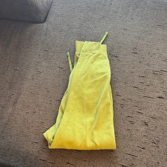 Nike woman’s Lime Green Joggers with White Logo - Picture 2 of 3